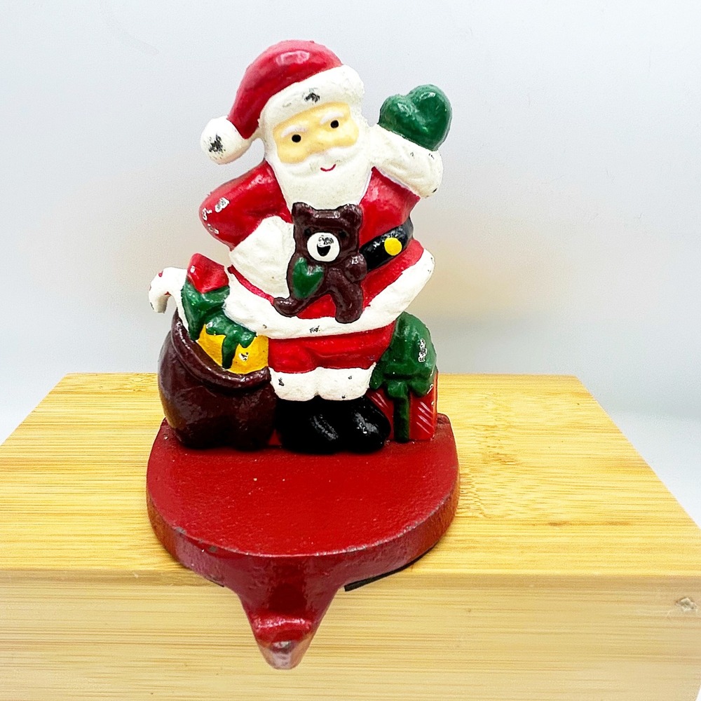 Lillian Vernon 1990 Vintage Santa Cast Iron Christmas Stocking Holder
